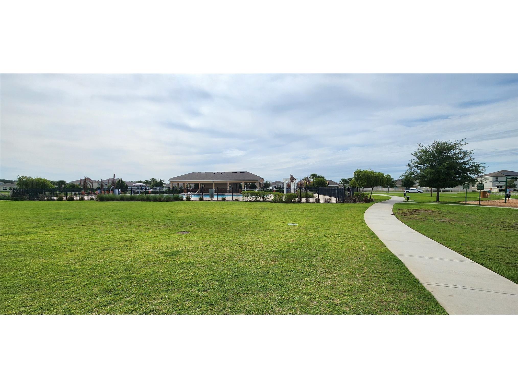 995 Brooklet Dr Davenport FL 33837 S5151309 image69