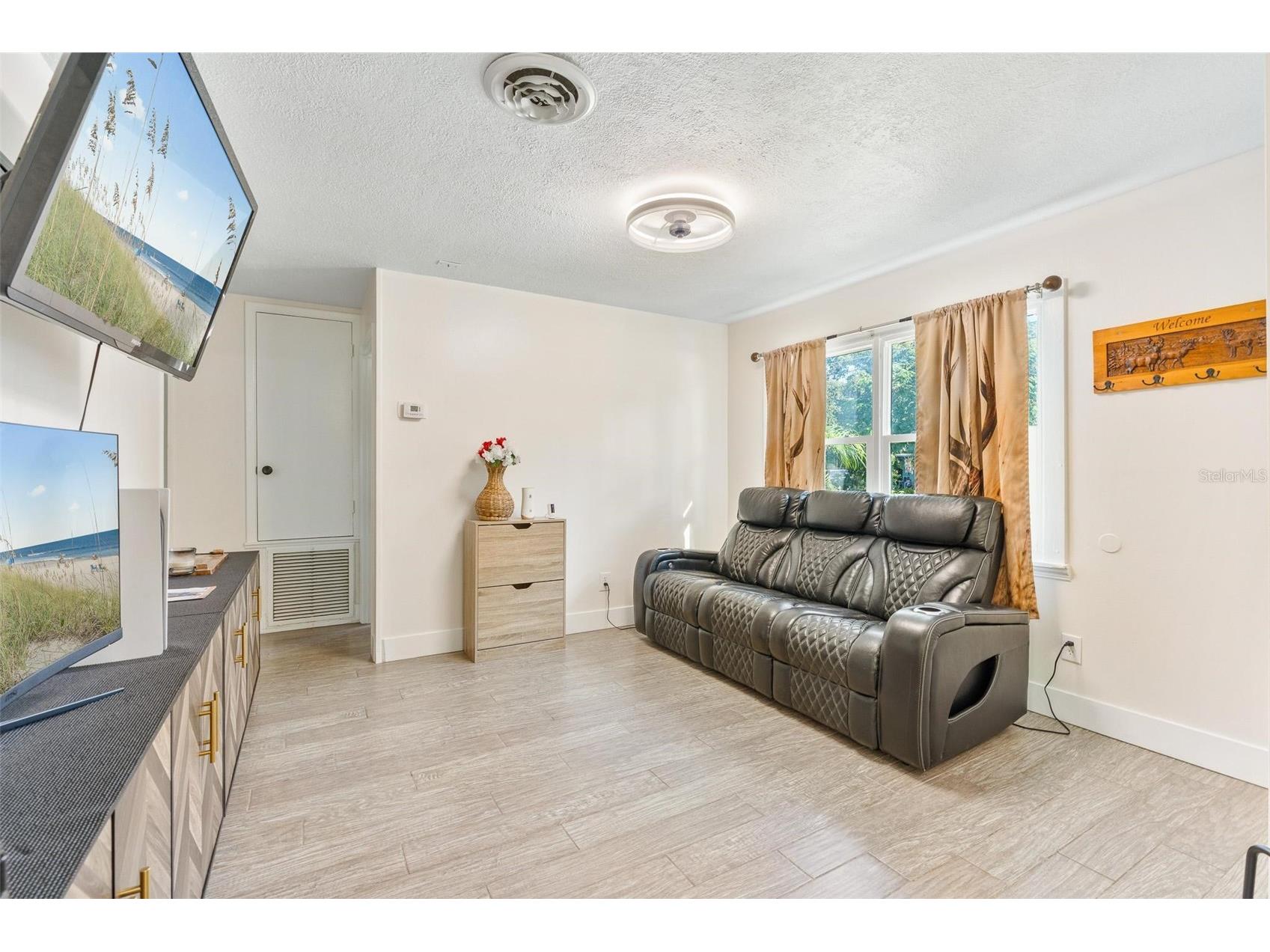 995 Emerald Drive Mount Dora FL 32757 G5104764 image5