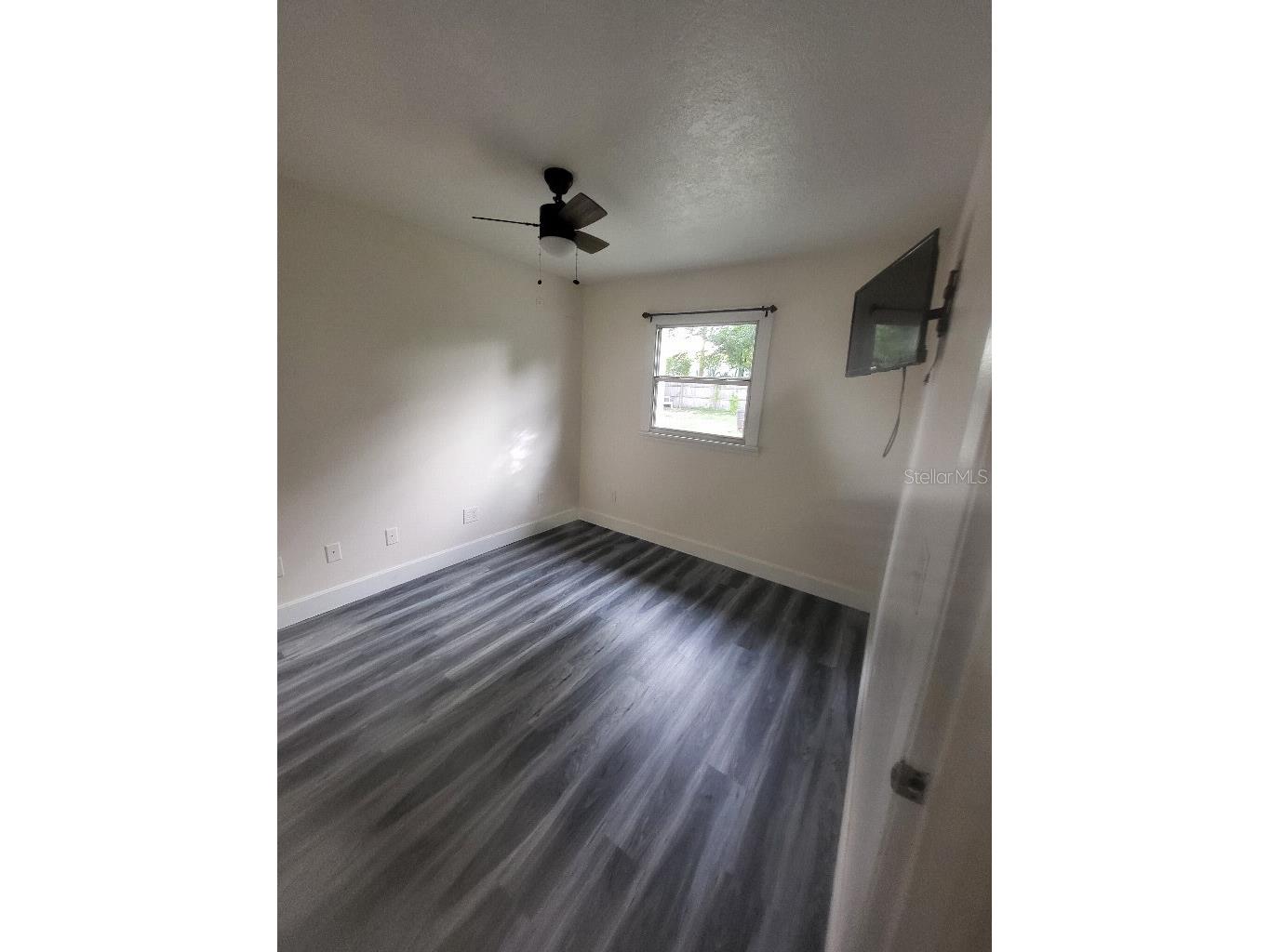995 Emerald Drive Mount Dora FL 32757 TB8481533 image40