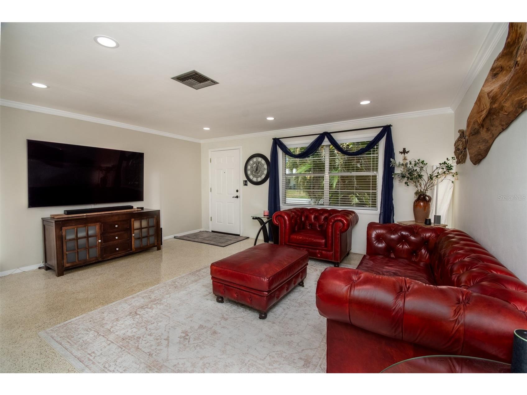 995 Emerson Drive Dunedin FL 34698 TB8522831 image10