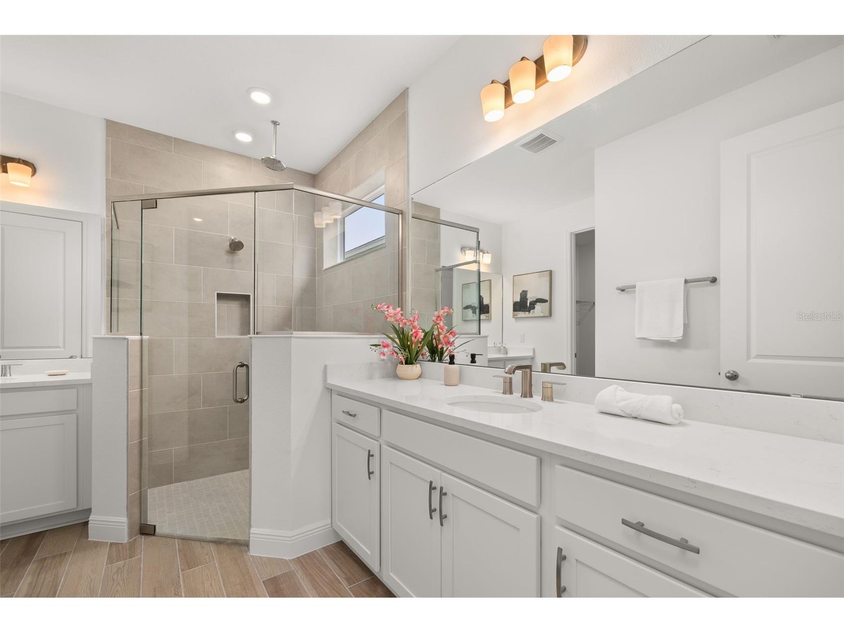 995 Fiesta Key Circle Lady Lake FL 32159 S5141253 image13