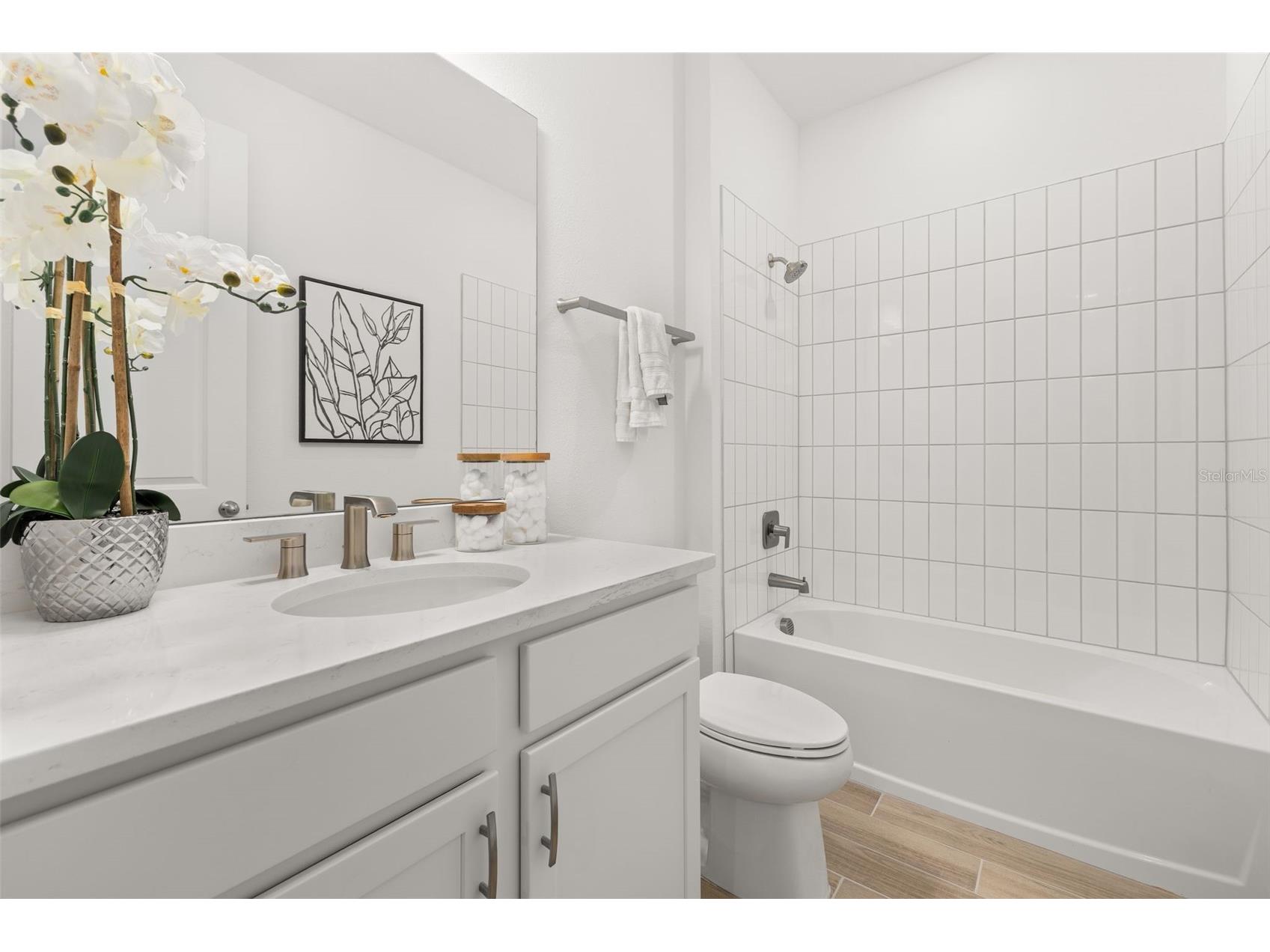 995 Fiesta Key Circle Lady Lake FL 32159 S5141253 image20