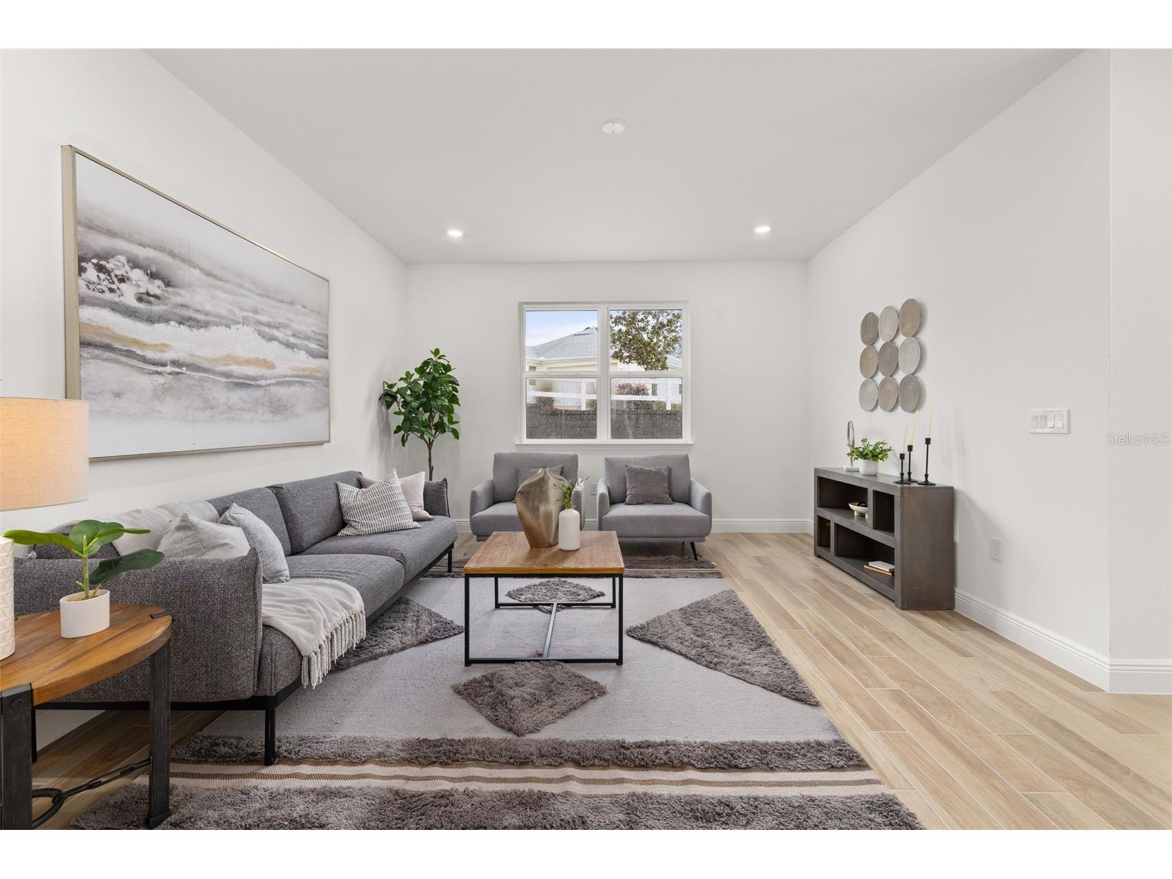 995 Fiesta Key Circle Lady Lake FL 32159 S5141253 image6