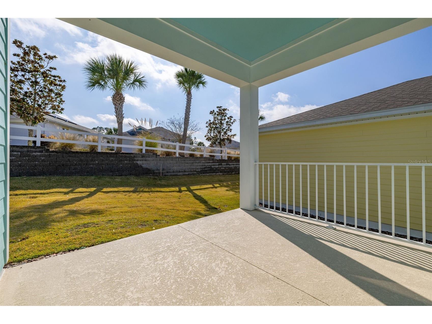 995 Fiesta Key Circle Lady Lake FL 32159 S5141253 image9