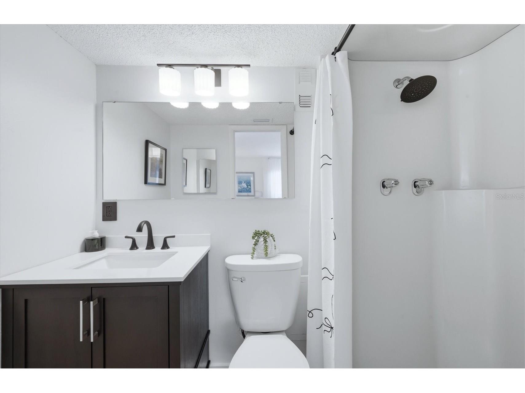 995 Laguna Drive #103 Venice FL 34285 A4695518 image24