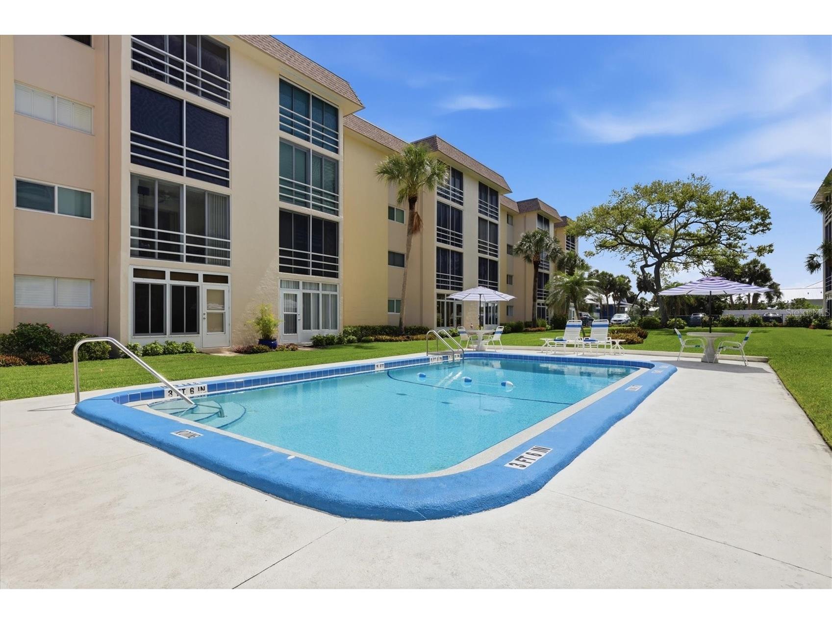 995 Laguna Drive #103 Venice FL 34285 A4695518 image35