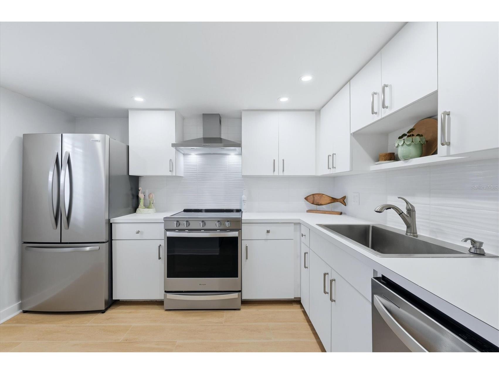 995 Laguna Drive #103 Venice FL 34285 A4695518 image4