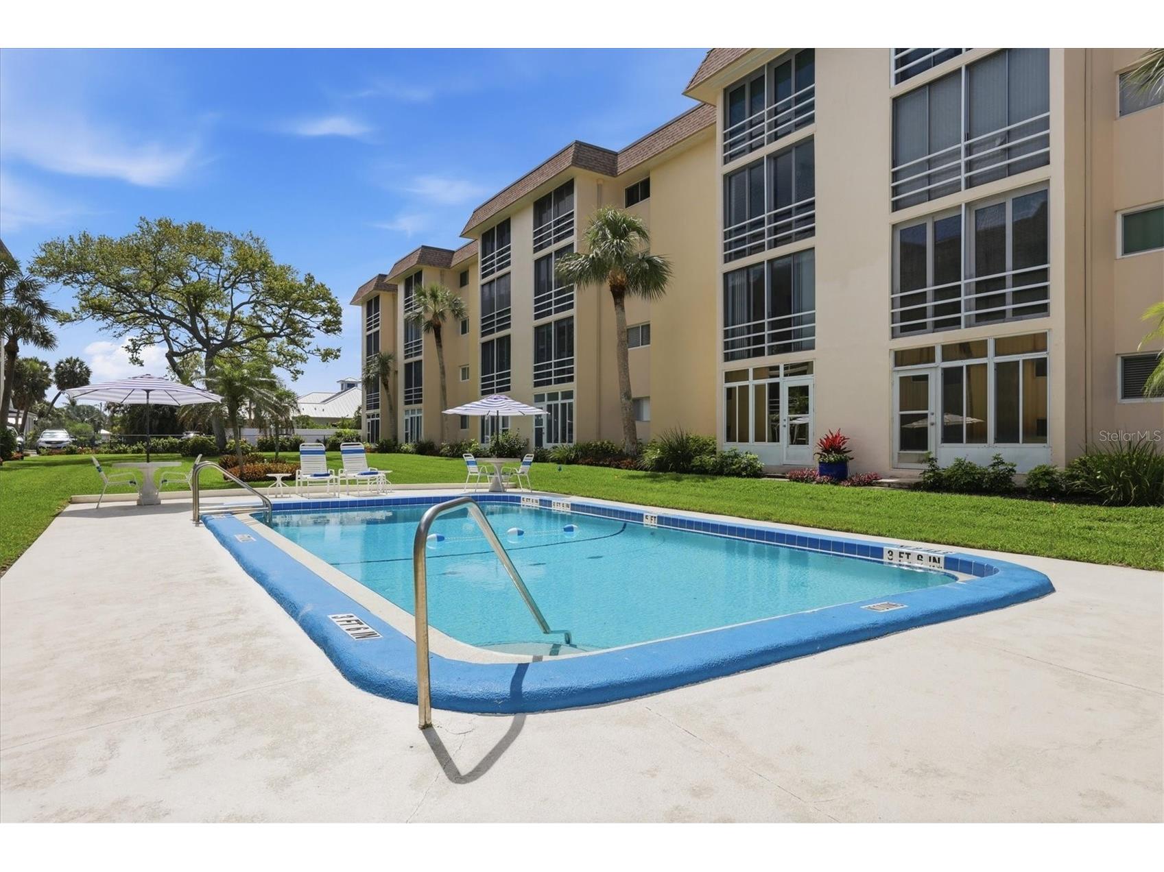 995 Laguna Drive #103 Venice FL 34285 A4695518 image42