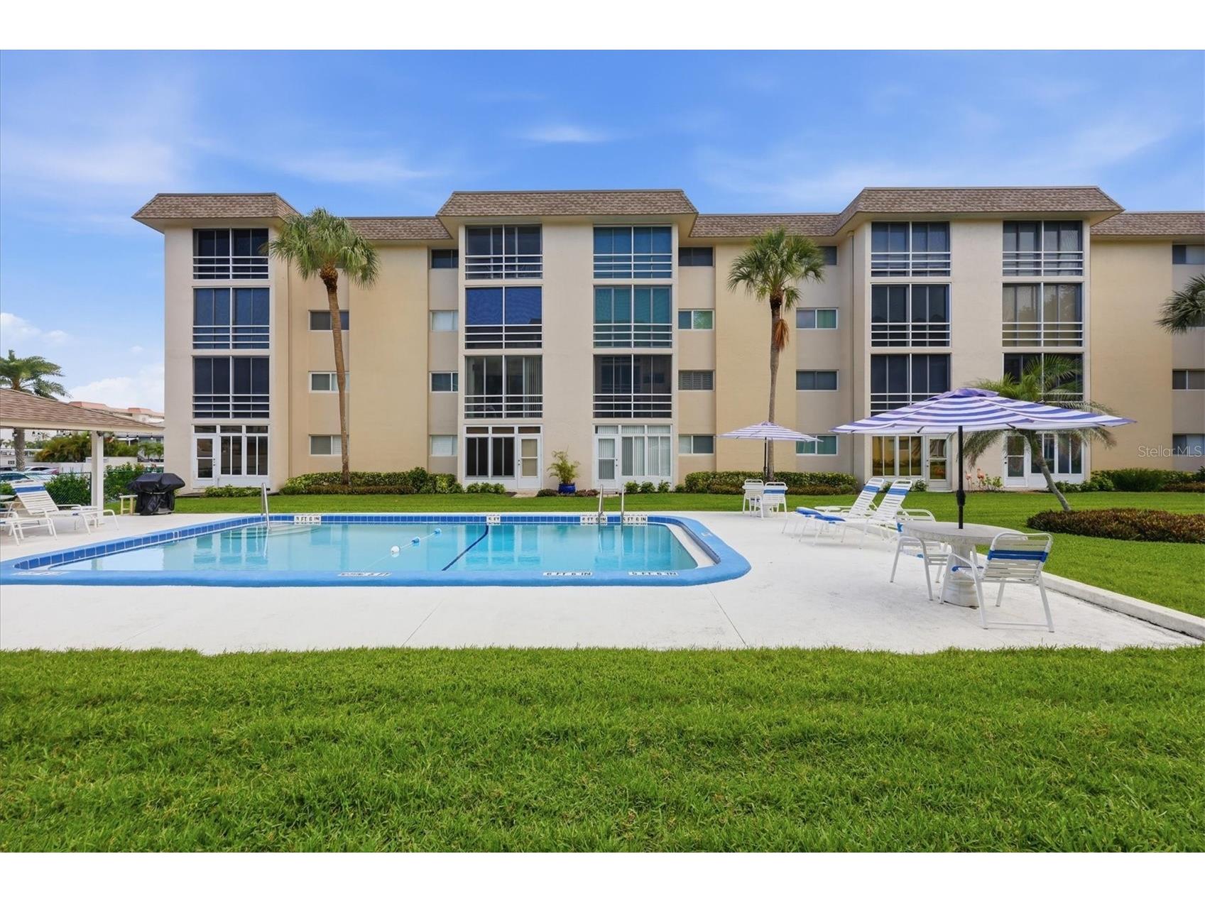 995 Laguna Drive #103 Venice FL 34285 A4695518 image44