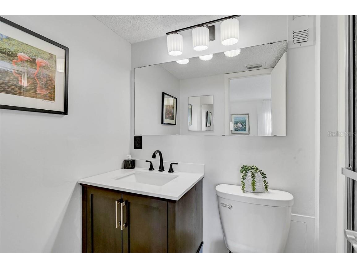 995 Laguna Drive #103 Venice FL 34285 N6141791 image21