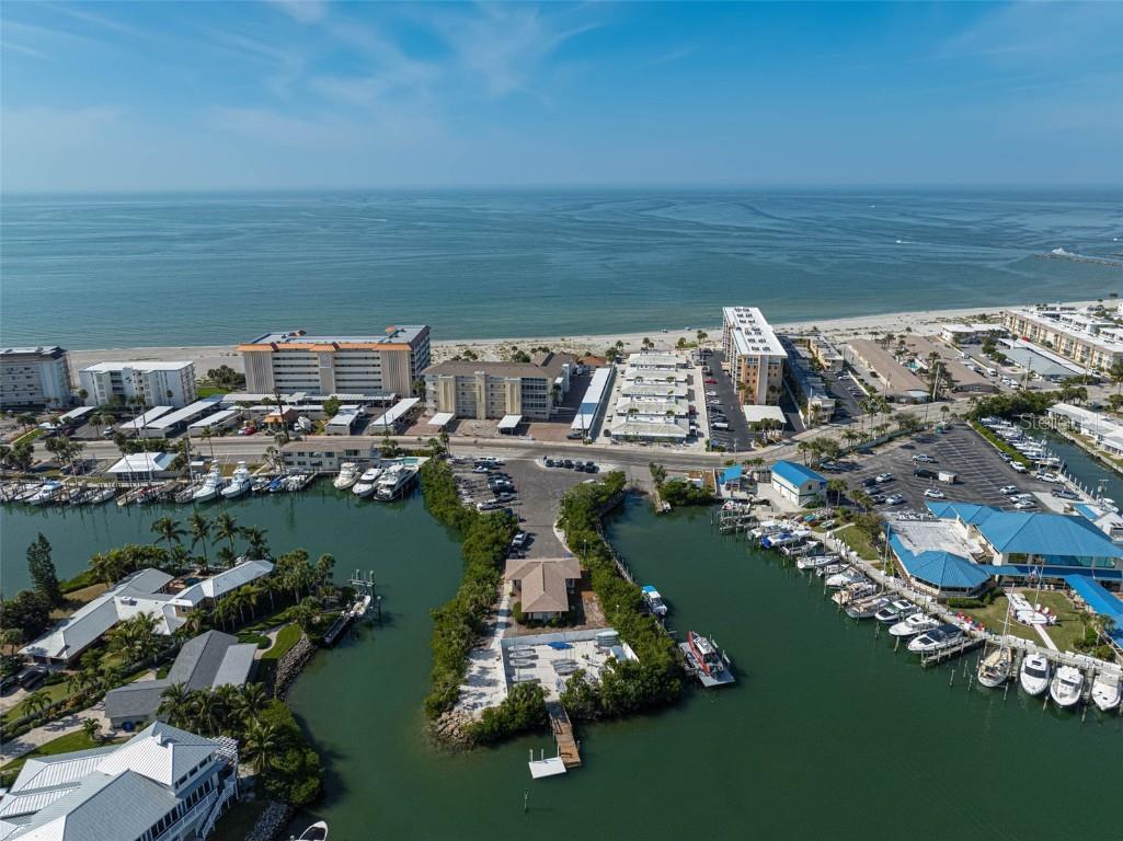 995 Laguna Drive #103 Venice FL 34285 N6141791 image3