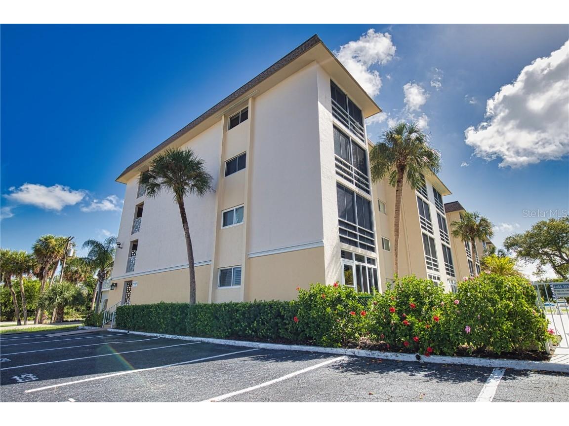 995 Laguna Drive #703 Venice FL 34285 N6134614 image1