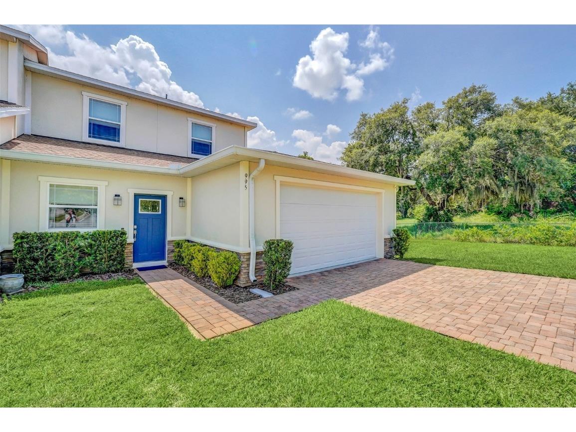 995 Lakefront Village Drive Clermont FL 34711 - Jacks Lake G5070682 image1