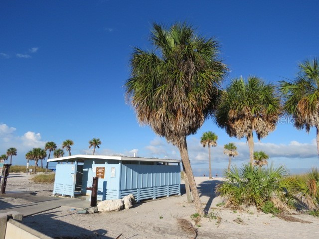 995 Spinnaker Court Tarpon Springs FL 34689 TB8428520 image39