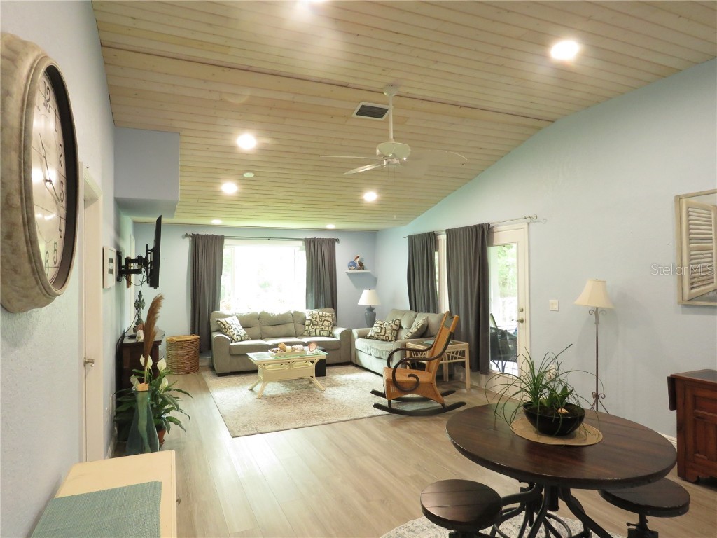 995 Spinnaker Court Tarpon Springs FL 34689 TB8428520 image7