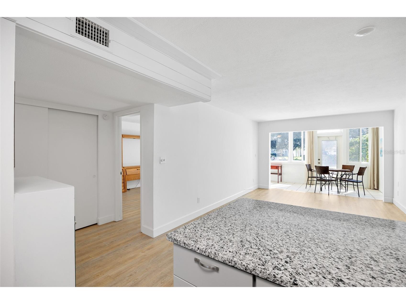 9950 47th Avenue N #104 Saint Petersburg FL 33708 TB8476386 image13