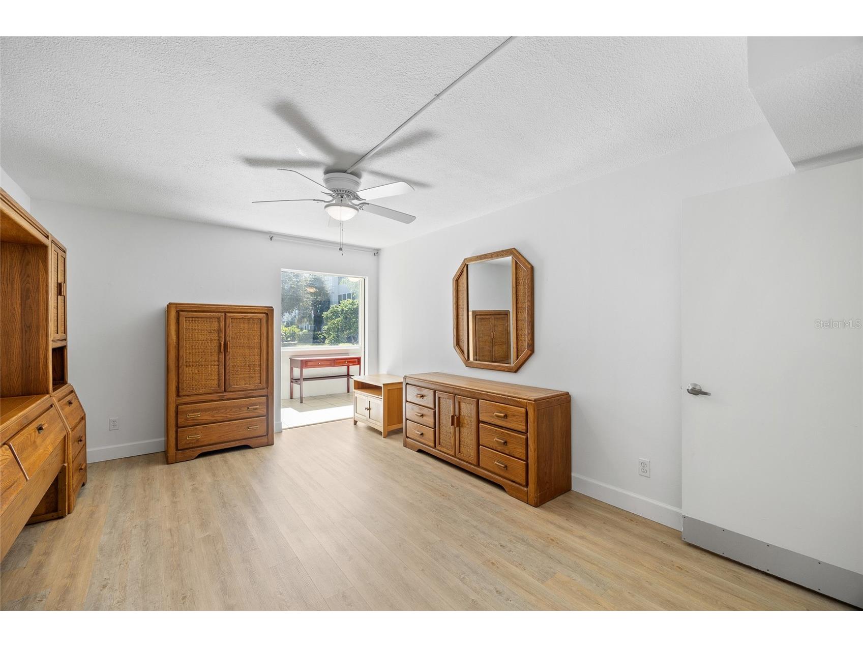 9950 47th Avenue N #104 Saint Petersburg FL 33708 TB8476386 image17