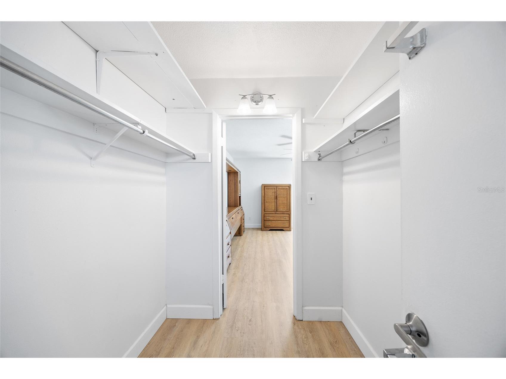 9950 47th Avenue N #104 Saint Petersburg FL 33708 TB8476386 image18