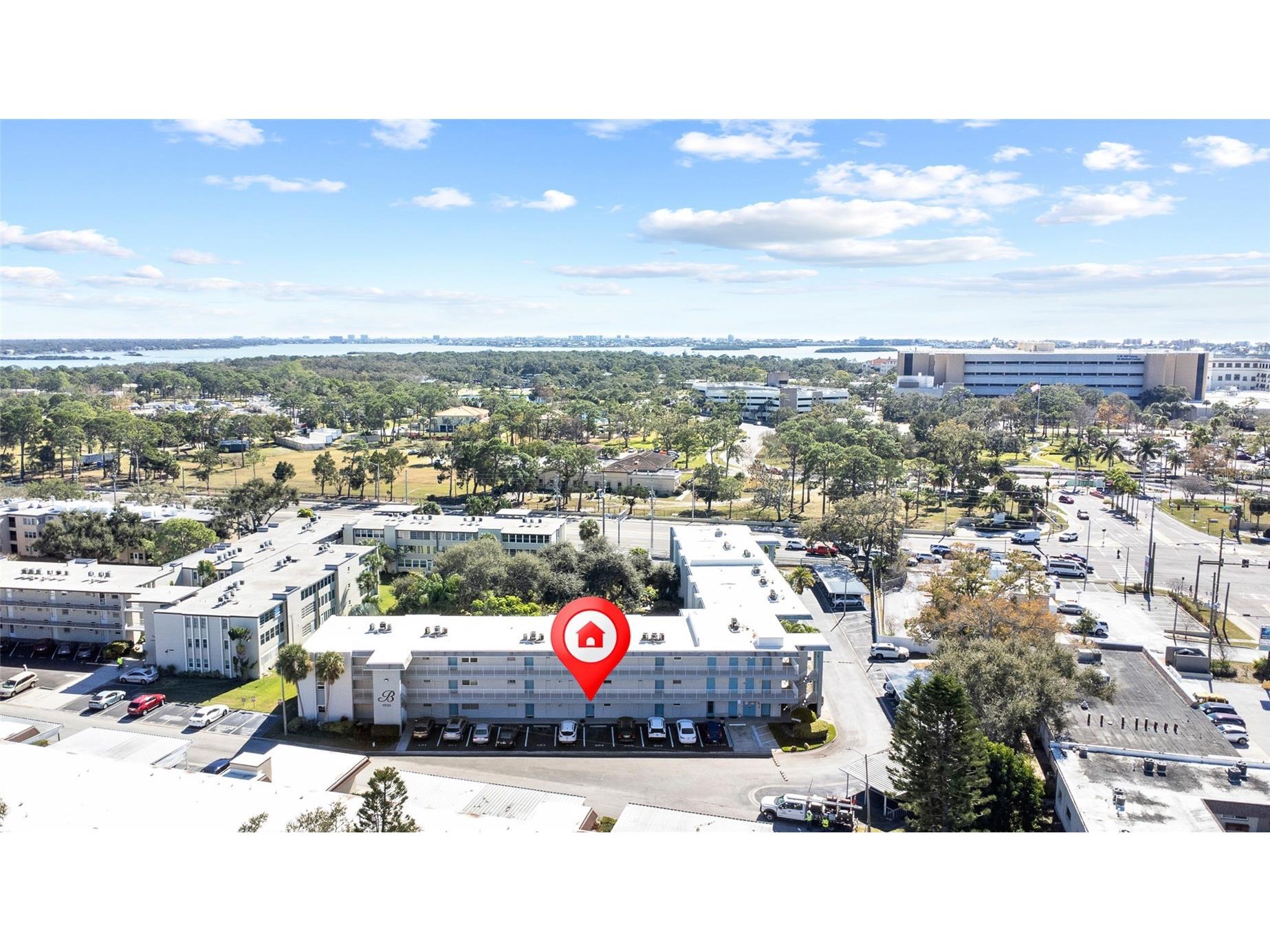 9950 47th Avenue N #104 Saint Petersburg FL 33708 TB8476386 image30