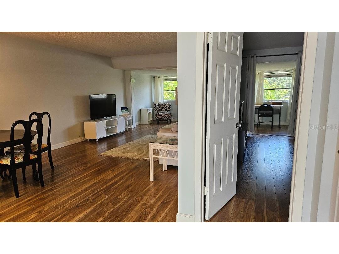9950 47th Avenue N #303 Saint Petersburg FL 33708 TB8506350 image4