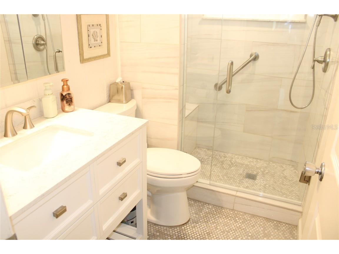 9950 47th Avenue N #311 Saint Petersburg FL 33708 TB8379238 image17