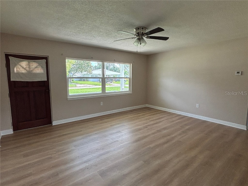 9950 52nd Terrace N Saint Petersburg FL 33708 TB8418265 image6