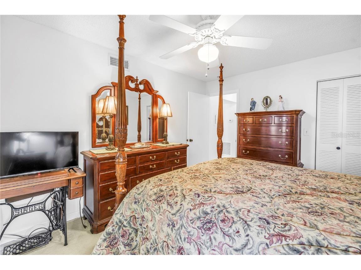 9950 62nd Terrace N #209 Saint Petersburg FL 33708 TB8436164 image16