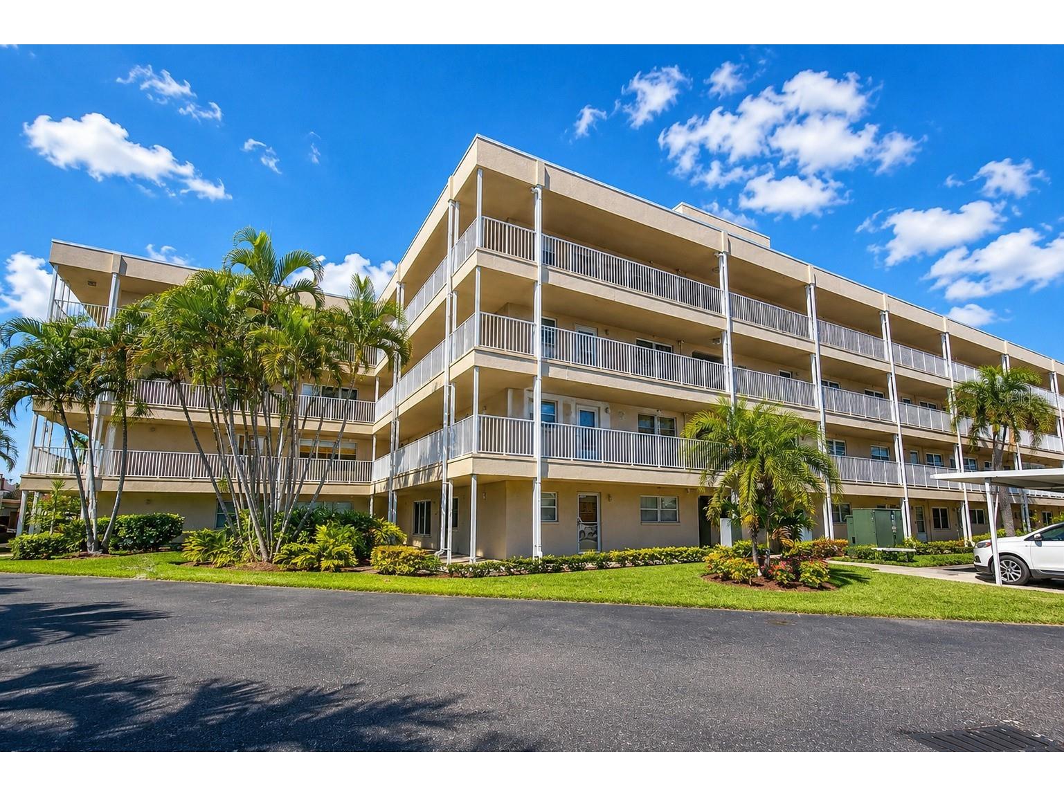 9950 62nd Terrace N #315 Saint Petersburg FL 33708 TB8514524 image1