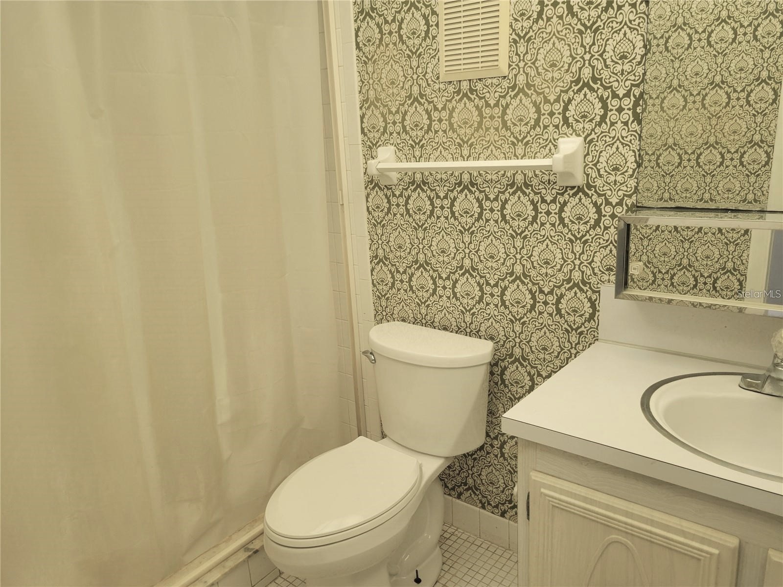 9950 62nd Terrace N #404 Saint Petersburg FL 33708 TB8482599 image19
