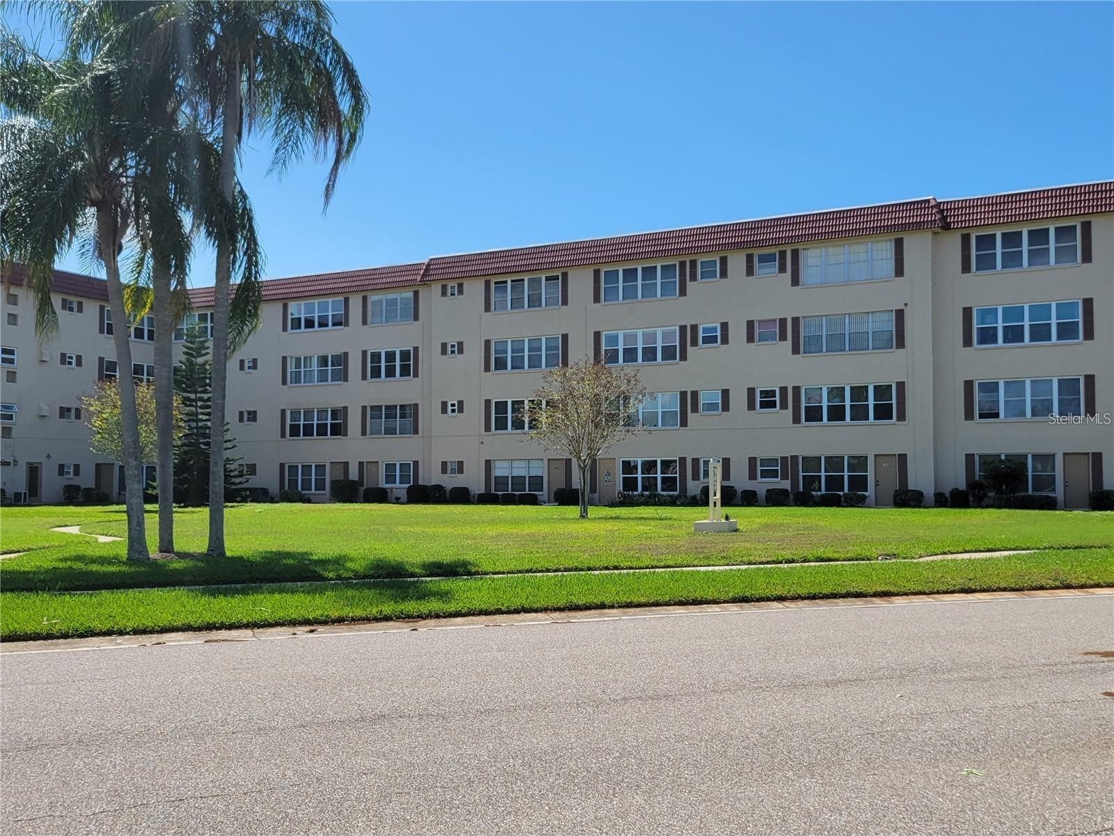 9950 62nd Terrace N #404 Saint Petersburg FL 33708 TB8492374 image1