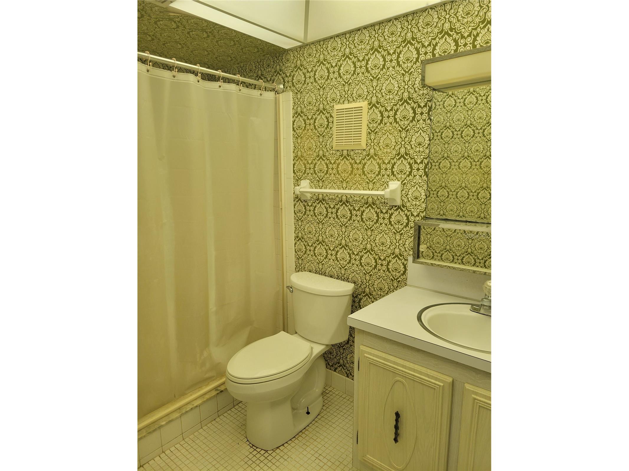 9950 62nd Terrace N #404 Saint Petersburg FL 33708 TB8515363 image13