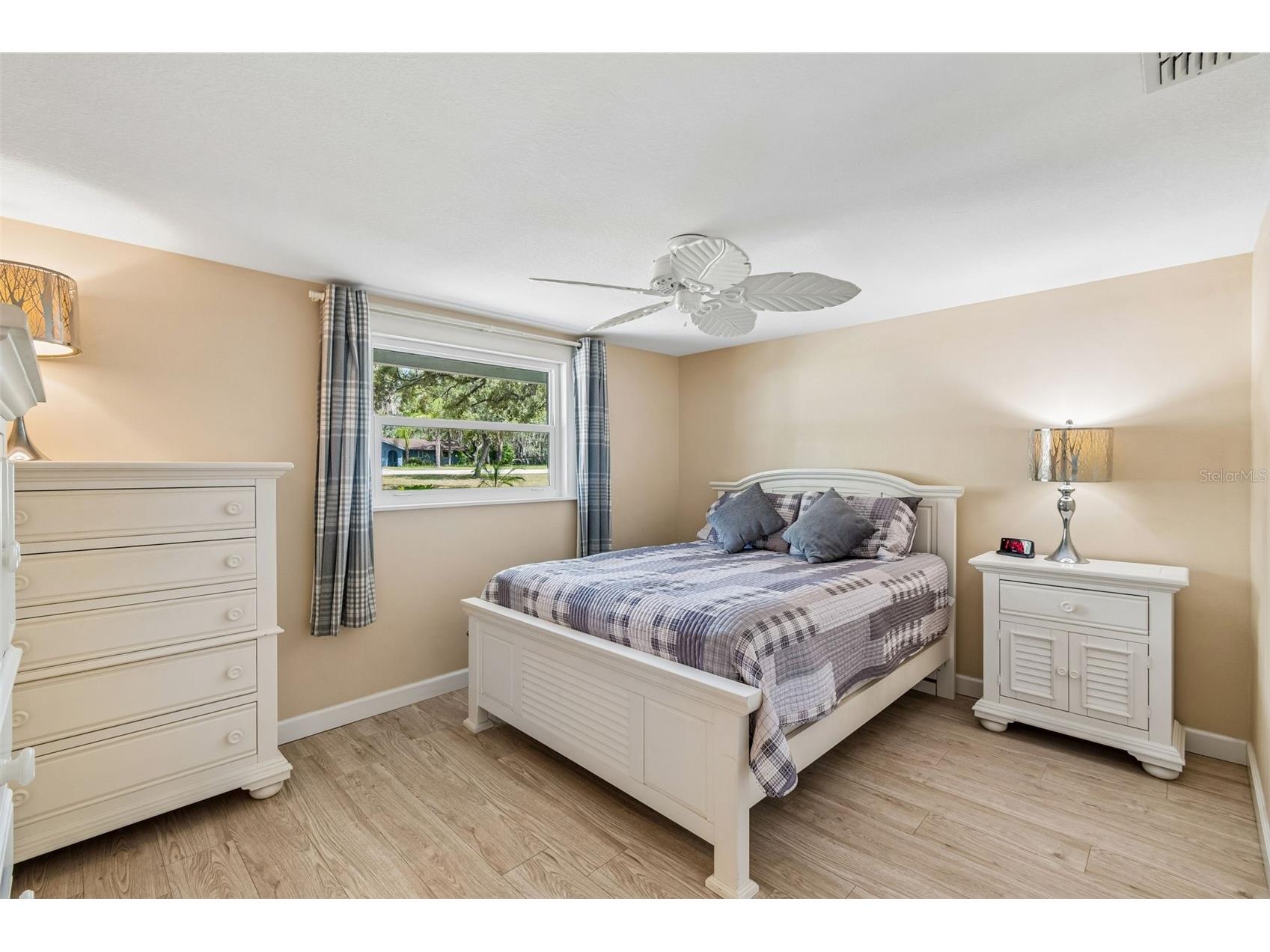 9950 Hilltop Drive New Port Richey FL 34654 W7886790 image17