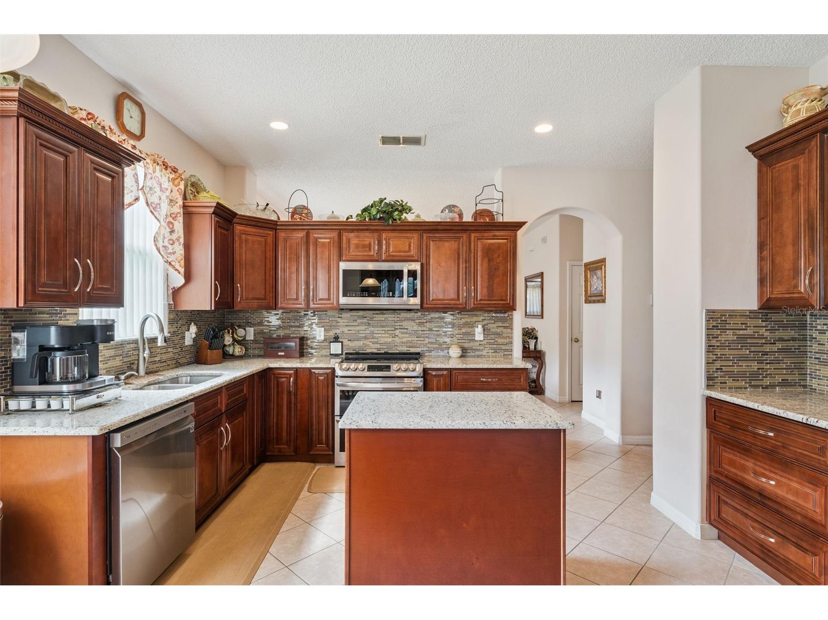 9955 Medallion Bluff Lane Orlando FL 32829 O6421360 image12