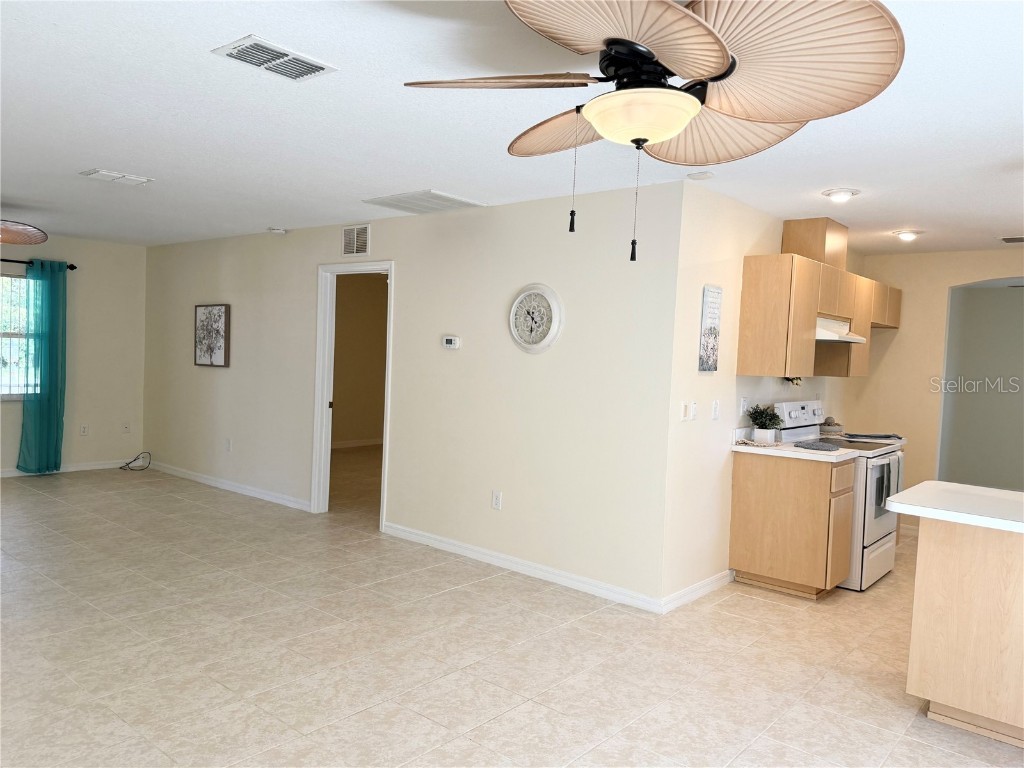 996 W Colbert Court Beverly Hills FL 34465 OM707789 image6