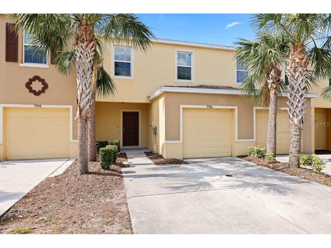 9960 Hound Chase Drive Gibsonton FL 33534 TB8384537 image1