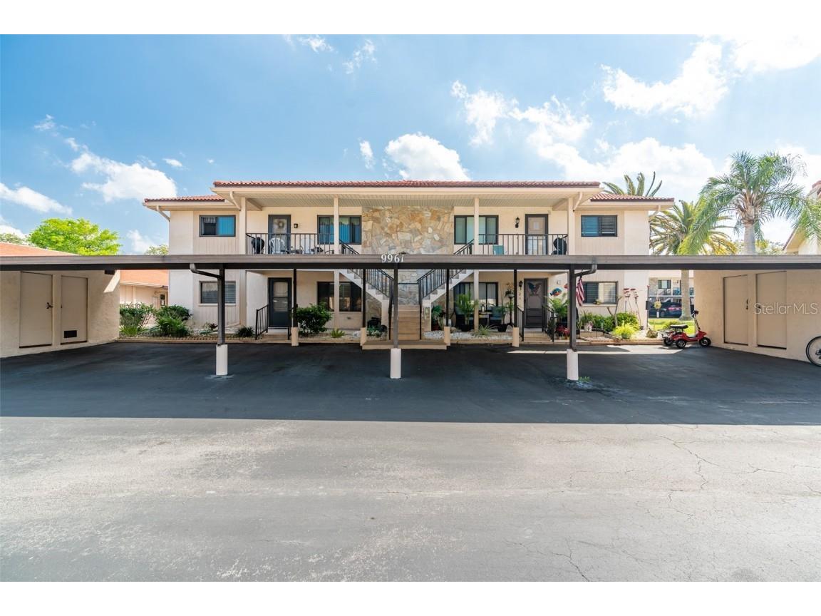 9961 Eagles Point Circle #1 Port Richey FL 34668 A4562723 image1