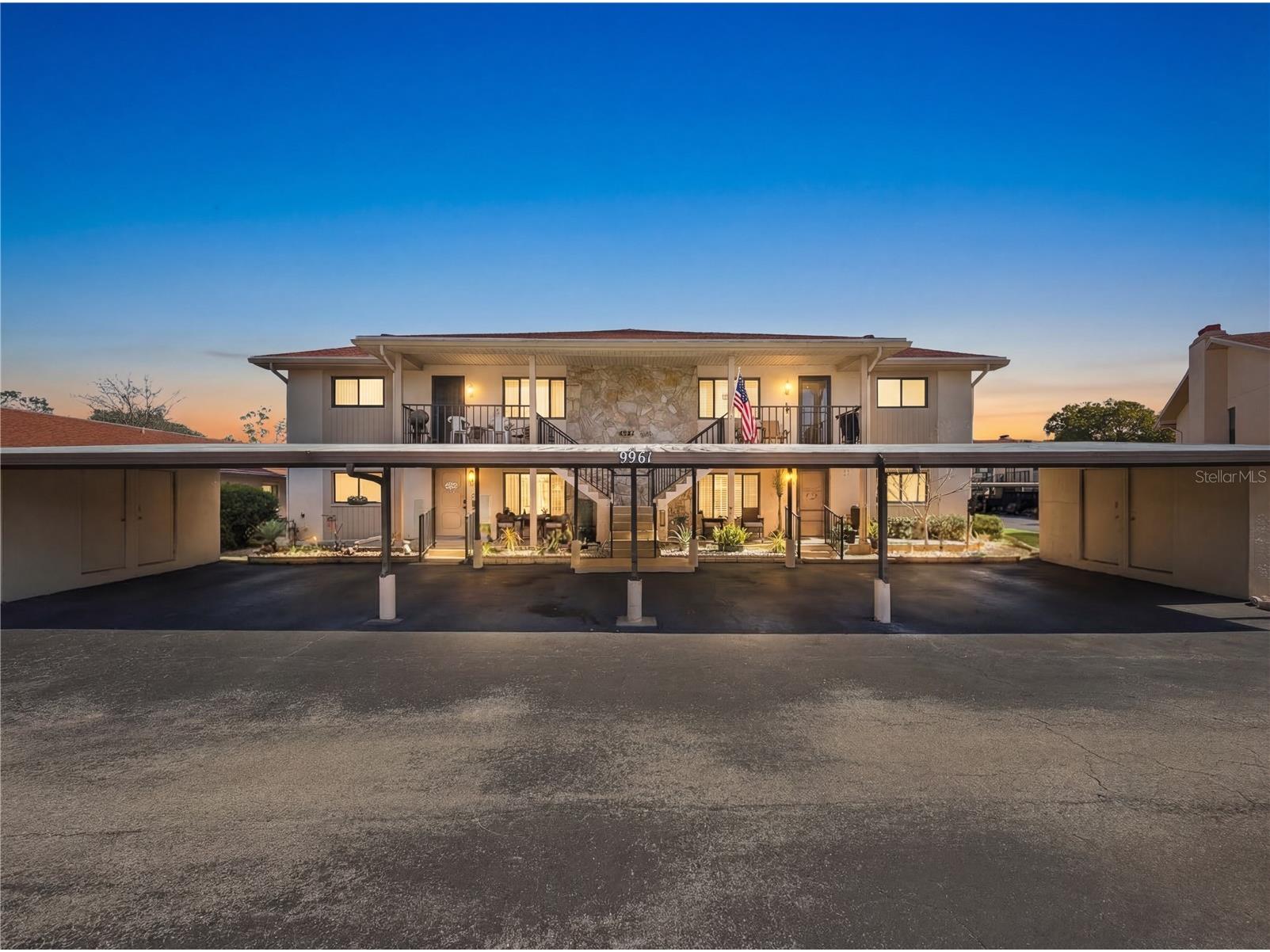 9961 Eagles Point Circle #4 Port Richey FL 34668 W7882116 image1