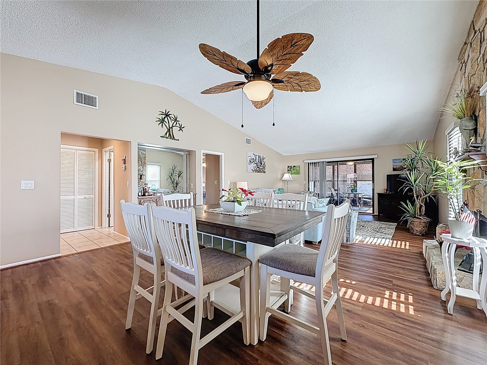 9961 Eagles Point Circle #4 Port Richey FL 34668 W7882116 image14