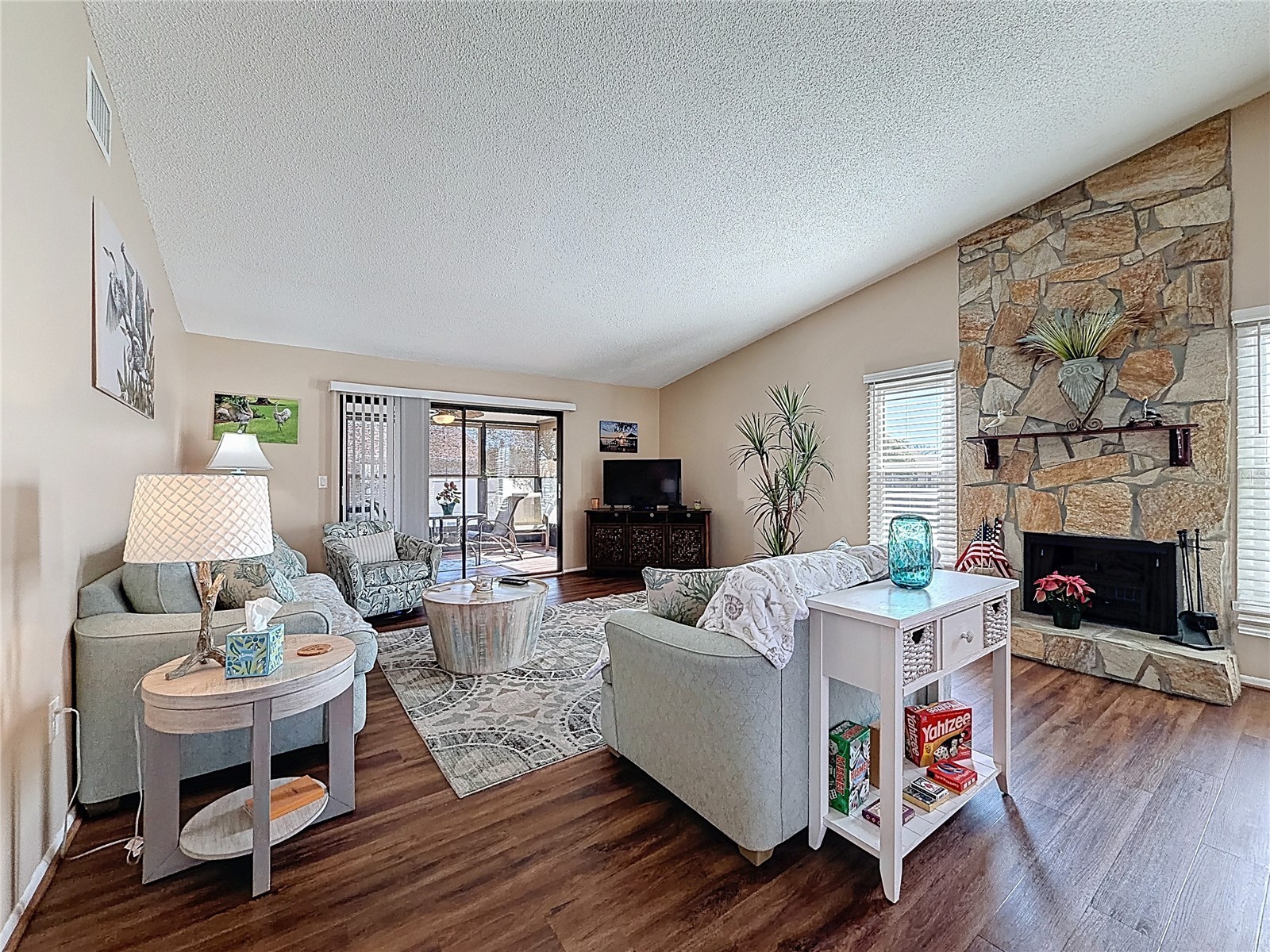 9961 Eagles Point Circle #4 Port Richey FL 34668 W7882116 image2