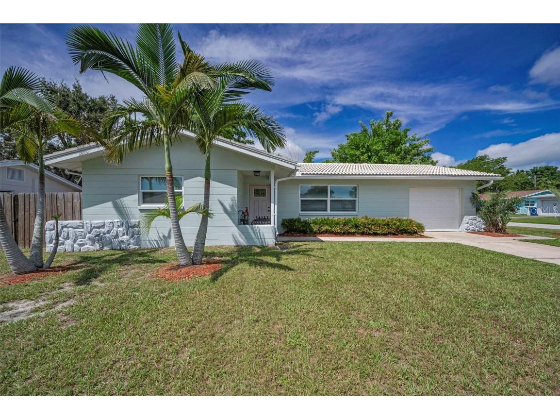 9962 111th Street Seminole FL 33772 TB8427145 image1