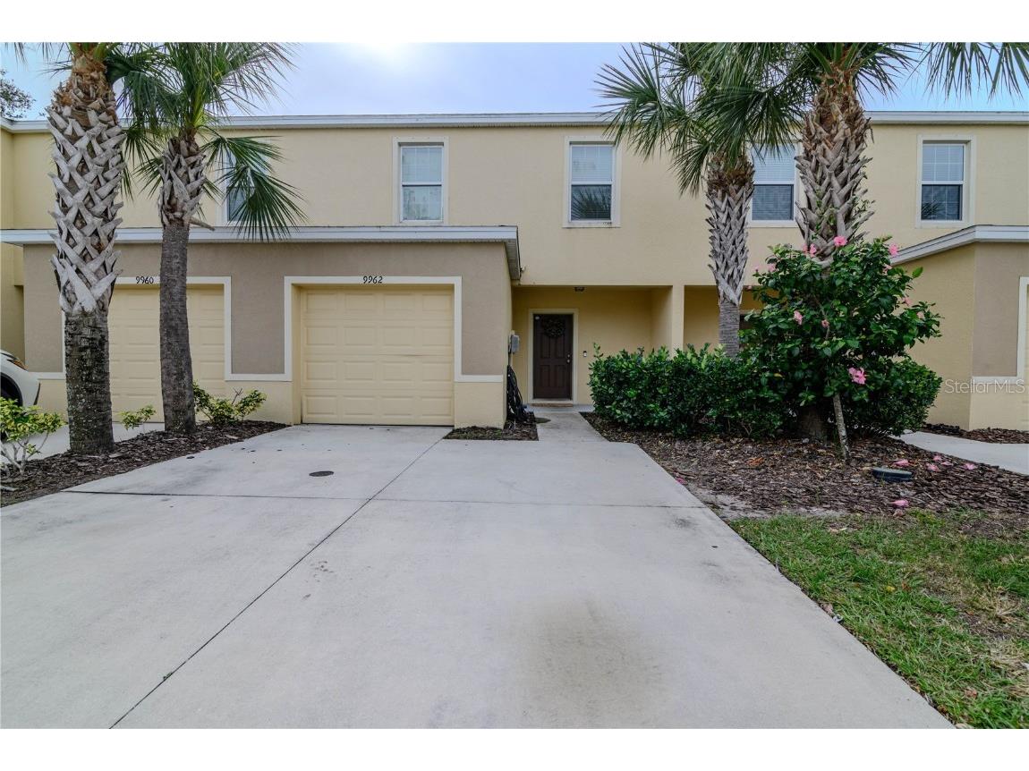 9962 Hound Chase Drive Gibsonton FL 33534 T3492414 image1