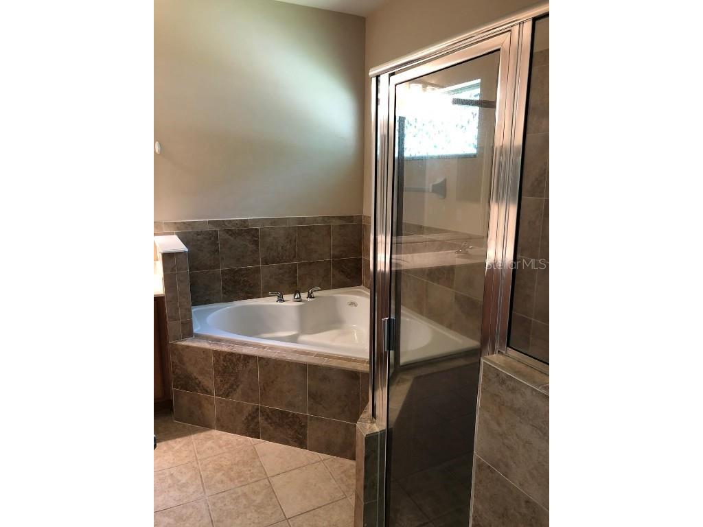 9964 NW 22nd Road Gainesville FL 32606 GC535973 image11