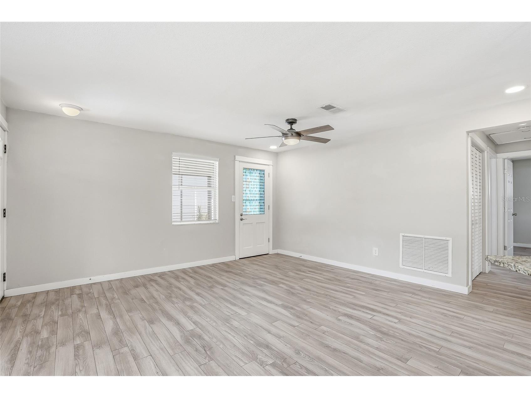 997 Cedarwood Avenue Dunedin FL 34698 TB8512445 image16