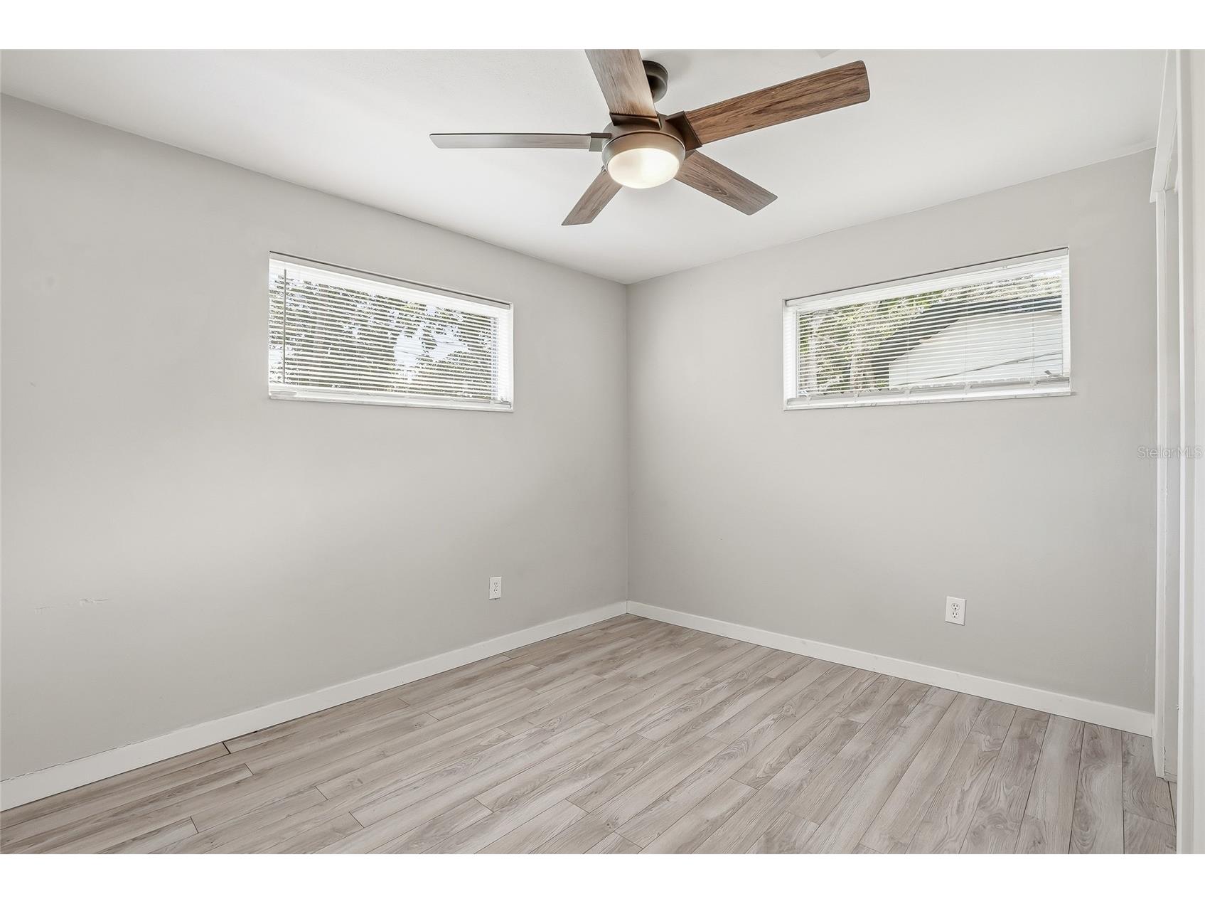 997 Cedarwood Avenue Dunedin FL 34698 TB8512445 image20