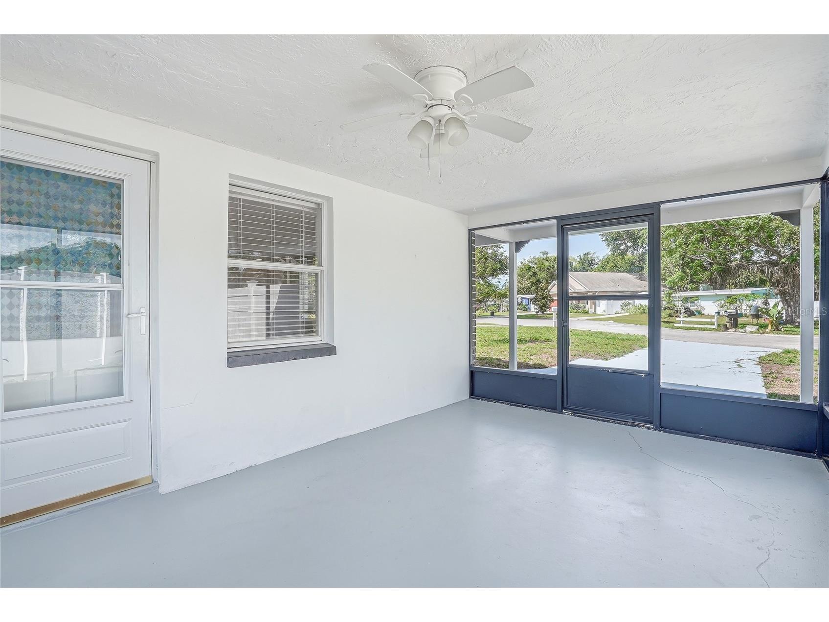 997 Cedarwood Avenue Dunedin FL 34698 TB8512445 image24