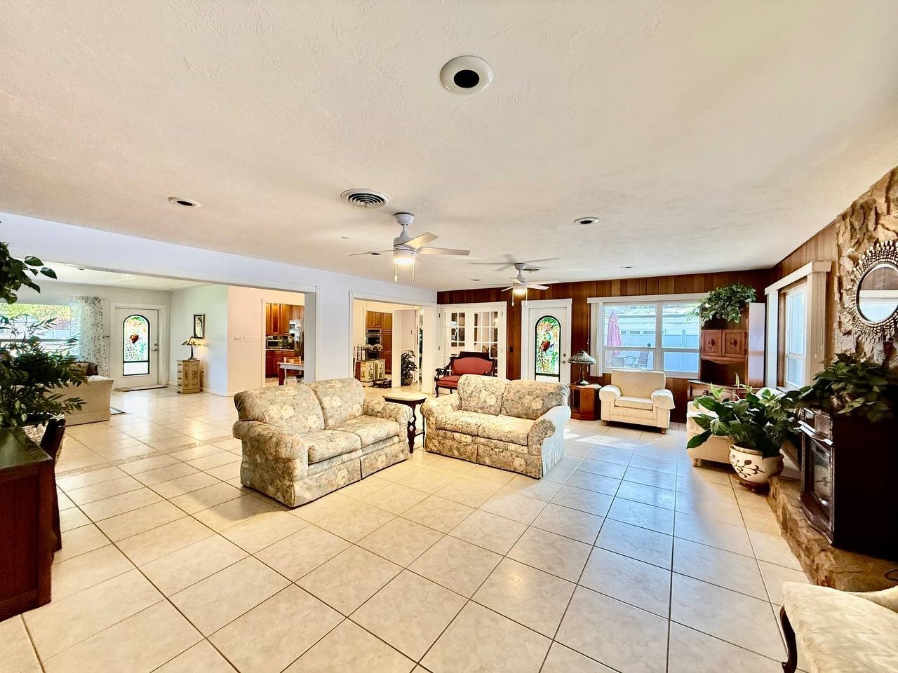 9970 54th Avenue N Saint Petersburg FL 33708 TB8487923 image10