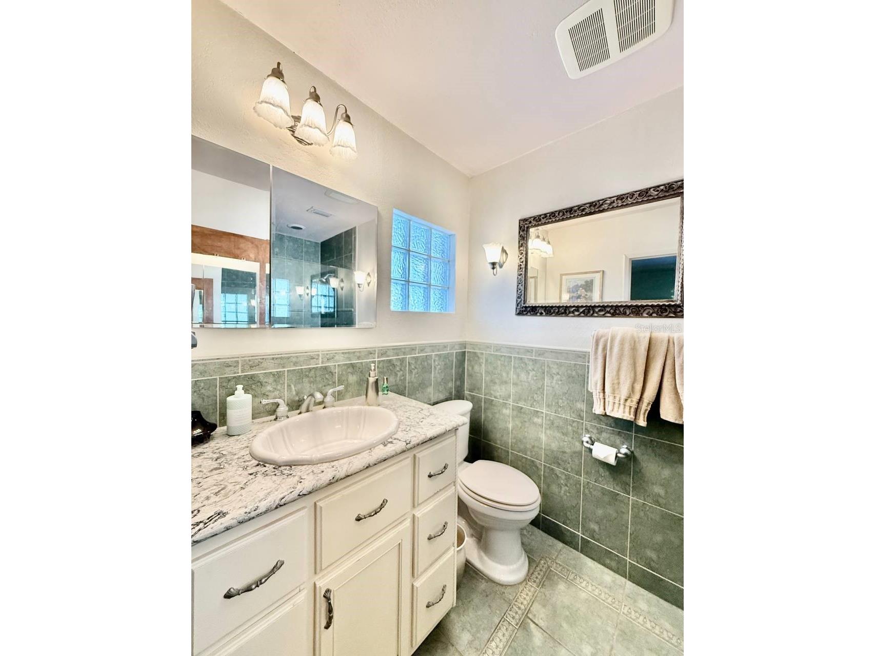 9970 54th Avenue N Saint Petersburg FL 33708 TB8487923 image26