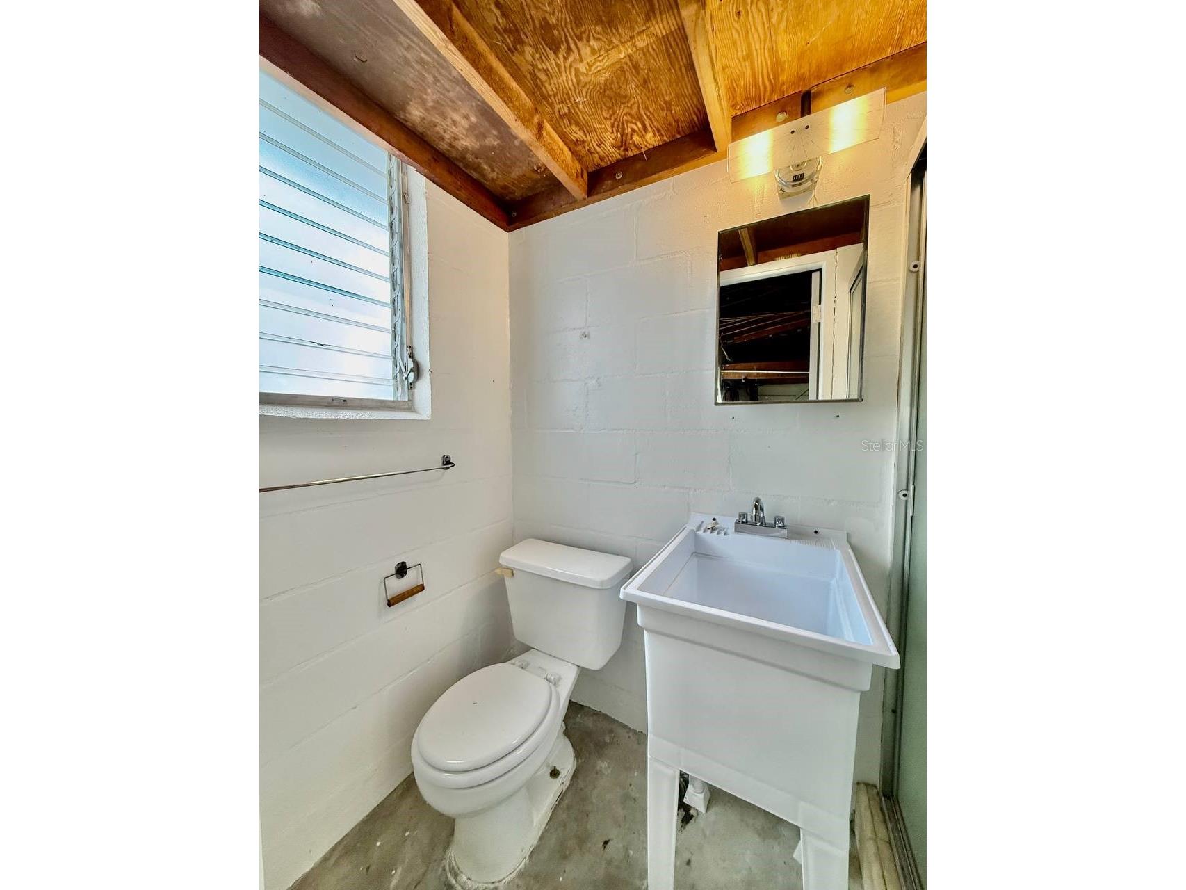 9970 54th Avenue N Saint Petersburg FL 33708 TB8487923 image39