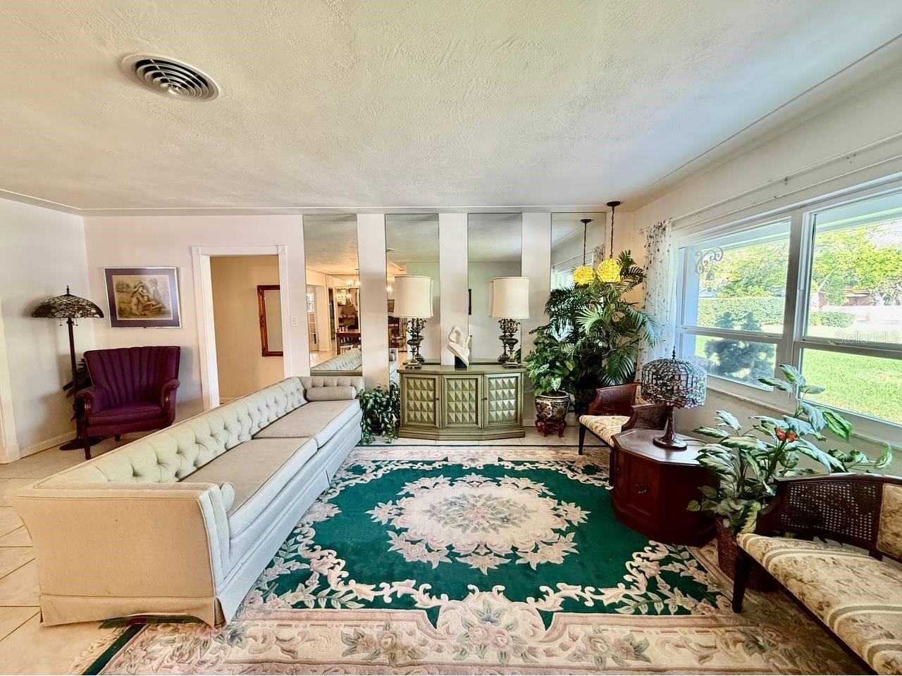 9970 54th Avenue N Saint Petersburg FL 33708 TB8487923 image6