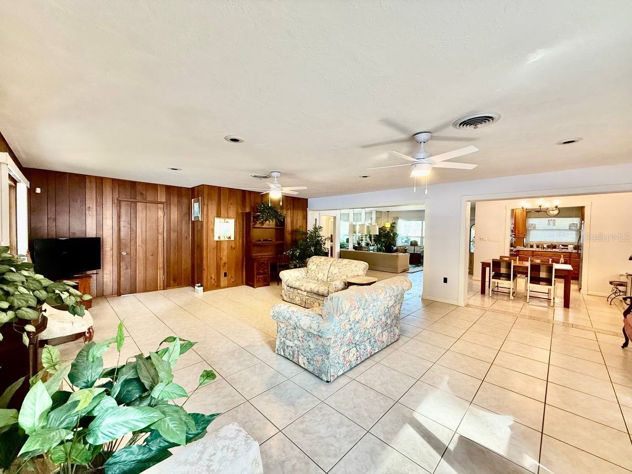 9970 54th Avenue N Saint Petersburg FL 33708 TB8487923 image9